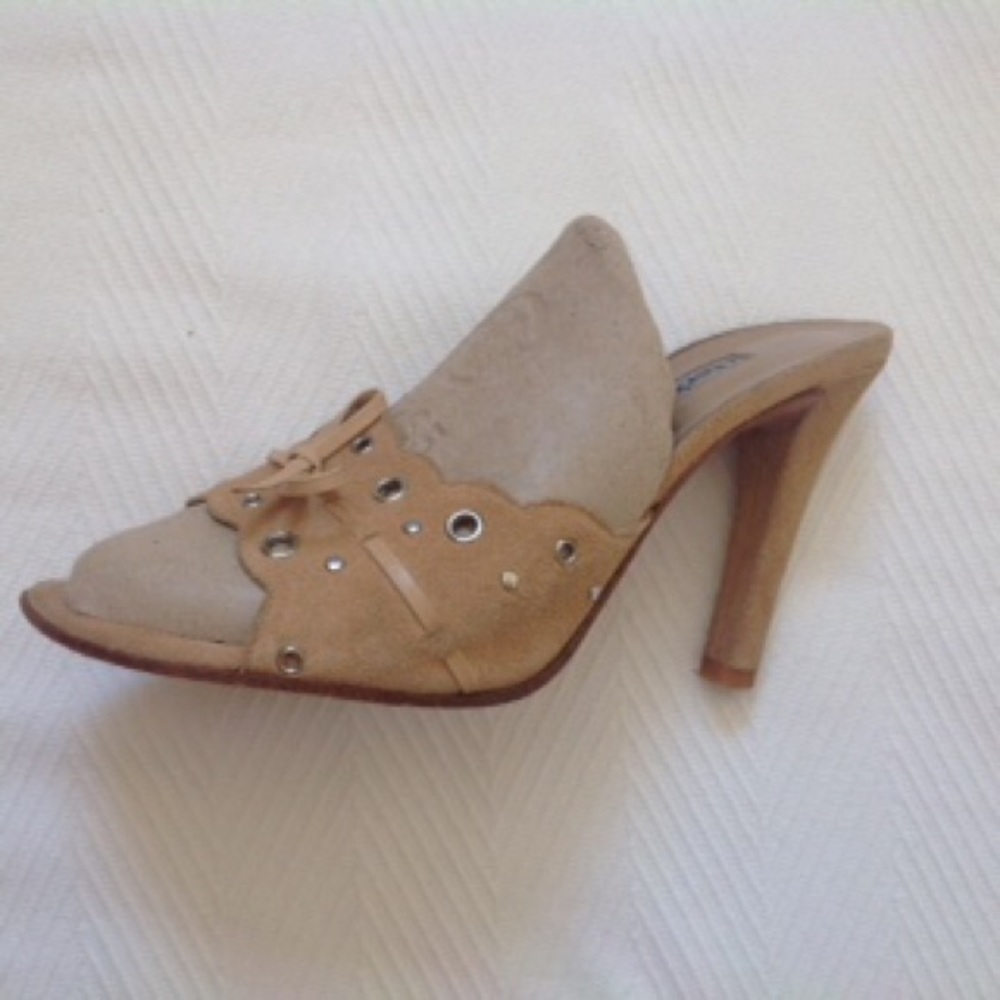 Summer Sandals Charles David Women’s Sliders Sandals Suede Tan Size 7